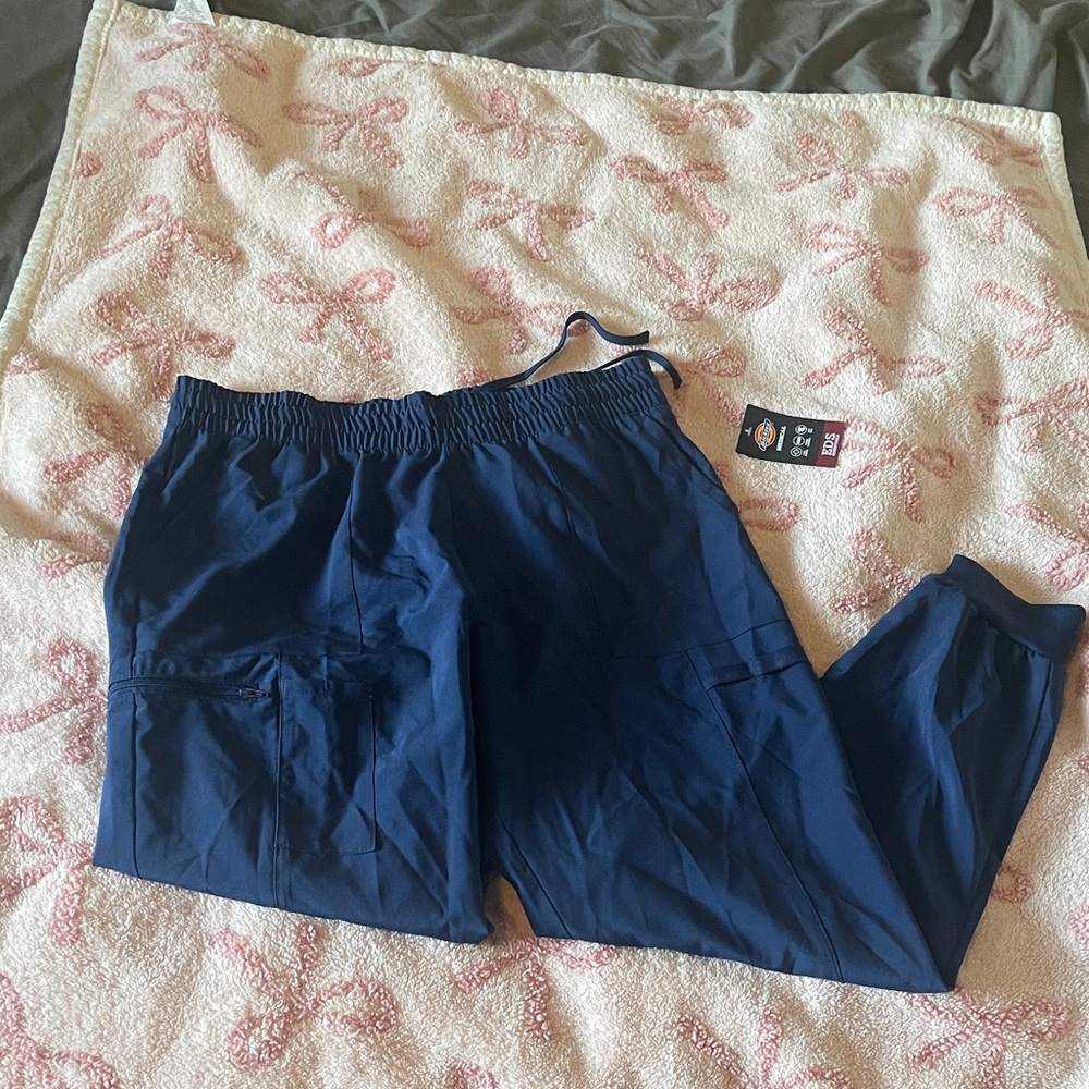 Dickies Navy Men's Scrub Elastic Waist Cargo Joggers